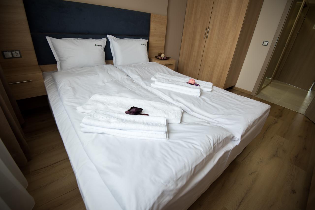 Court Inn 파나규리슈테 외부 사진
